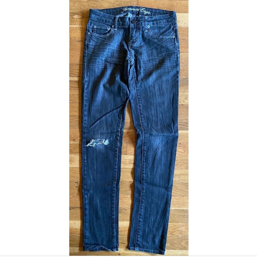 AMERICAN EAGLE Women’s JEANS SIZE 2 REGULAR